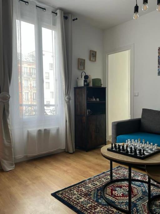 Metro 14 Et Le Metro 7 A 7 Minutes A Pied Emplacement Strategique Plus Parking Gratuit Le Kremlin-Bicetre Luaran gambar